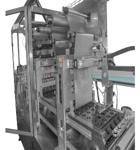 自動旋蓋式噴霧消毒液灌裝機。