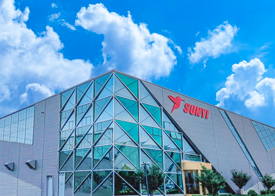 精進毫厘之間：全自動灌裝設備背後的匠心與創新